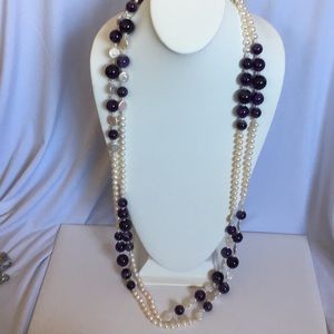 Exquisite Pearl and Glass Beads Necklace